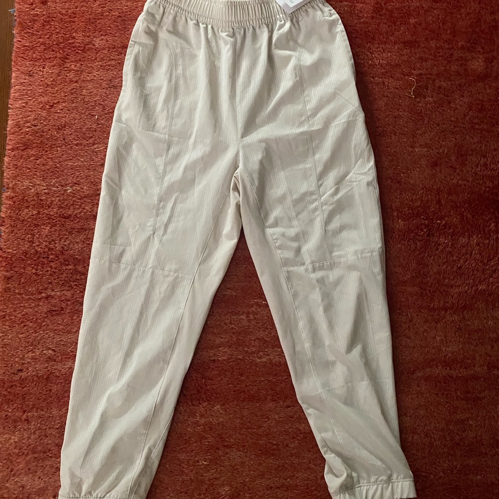 NWT Nike Jogger Pants